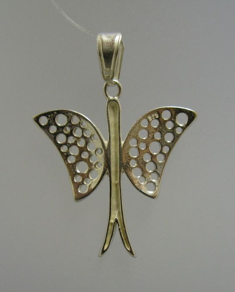PE000777 Sterling Silver Pendant Solid 925 Butterfly