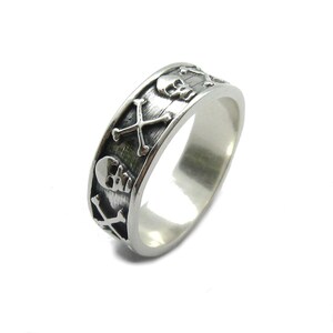 Sterling Silver Band Ring Skull and Crossbones Solid Stamped 925 Nickel Free image 1