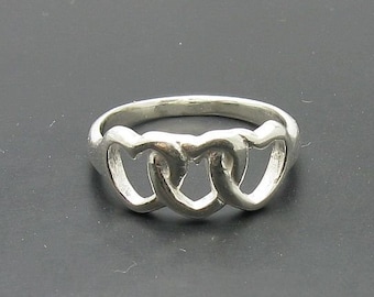 R000173 Sterling Silver  Ring Band 925 Heart