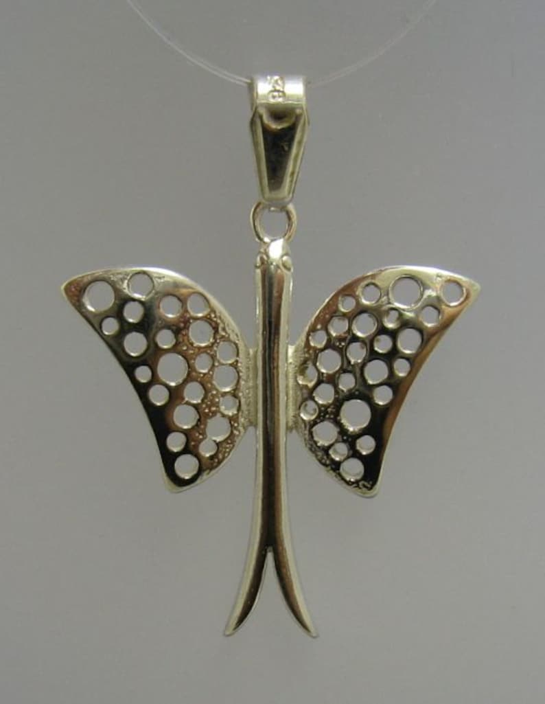 PE000777 Sterling Silver Pendant Solid 925 Butterfly