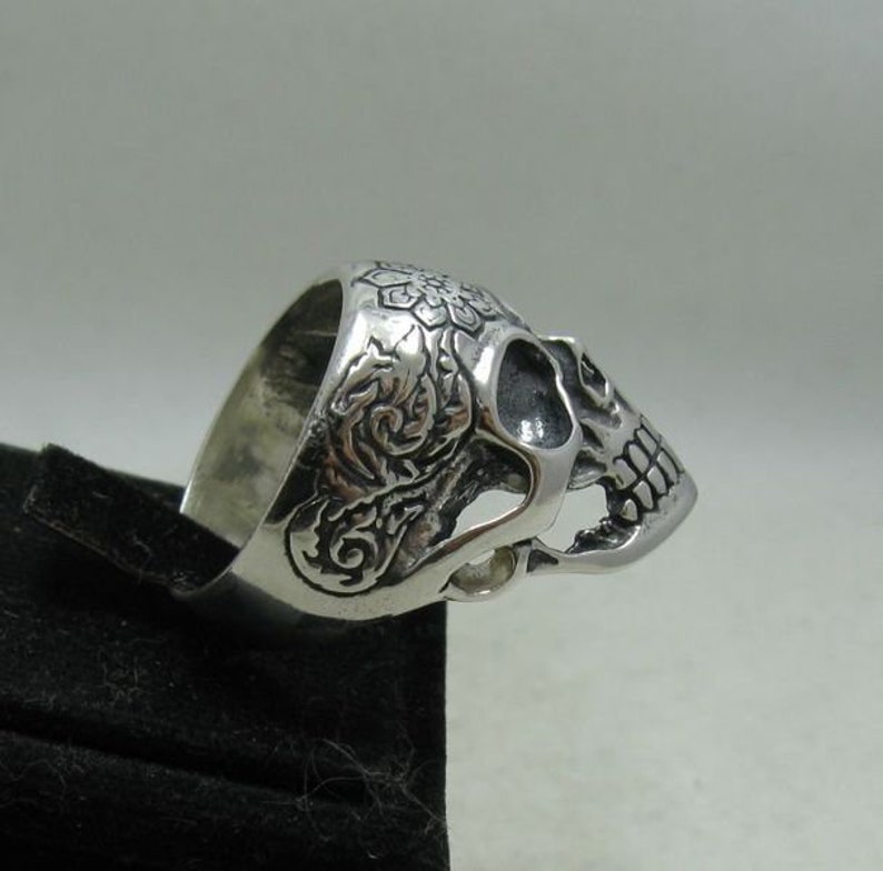 R001161 Bague Argent Massif 925 tete de mort fleur image 3