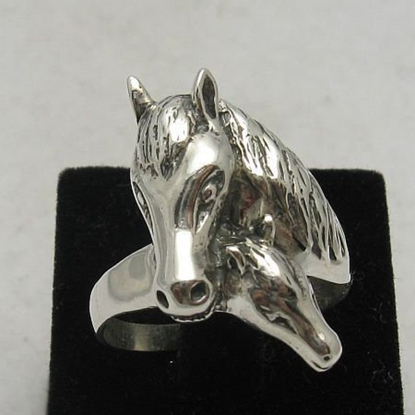 R000668   Sterling Silver  Ring Solid 925 Horse