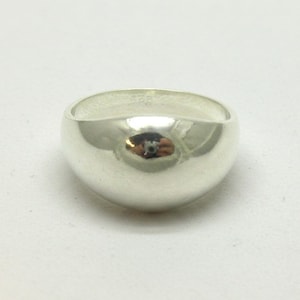 R000049 Stylish sterling silver plain ring solid 925