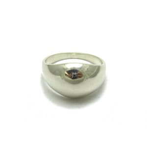 R000049 Stylish sterling silver plain ring solid 925