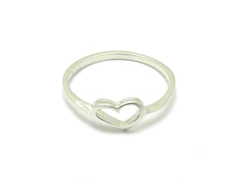 R001555 Anillo de plata esterlina pequeño 925 corazón