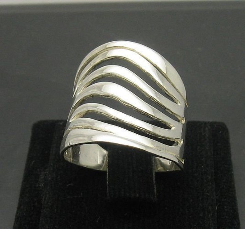 R000915 STERLING SILVER Ring Solid 925 Wave image 3