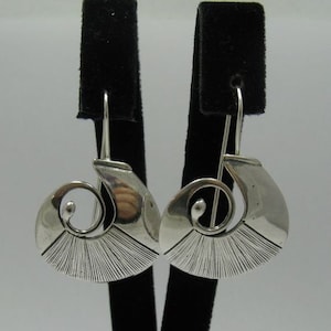 E000445 Pendientes de plata de ley 925 Espiral