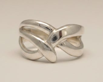 Stylish Sterling Silver Ring Hallmarked 925 Nickel Free