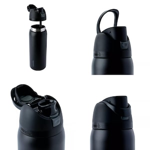 Puede incluir: Botella de agua aislada negra con tapa abatible y asa de transporte. La botella se muestra con la tapa abierta y cerrada, y presenta la marca "owala" en el lateral. La botella est&aacute; dise&ntilde;ada para mantener las bebidas fr&iacute;as durante horas.