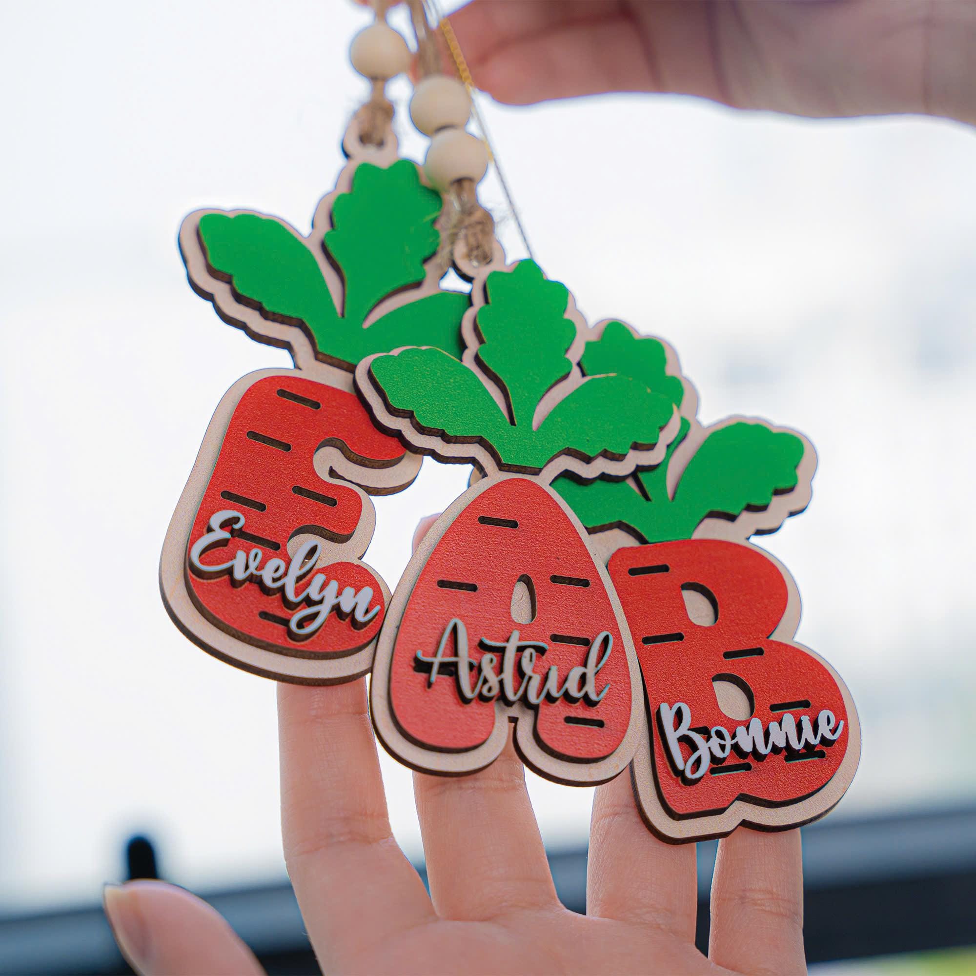 Personalized Carrot Easter Basket Tags, Custom Initial Carrot ornament, Easter Name tags for Grandkids Grandchildren, Custom Carrot Tag