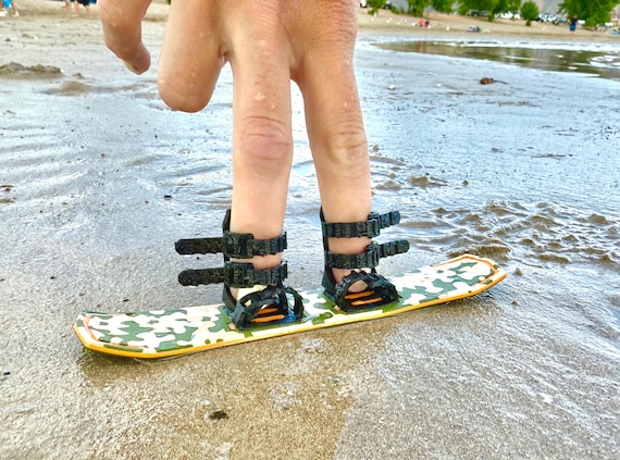 Finger Boy Extreme Action 未使用パッケージ何あり Finger Snowboard - Camo Nation – Mini Snowboard Toy Gift | Fun