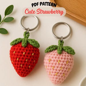 Easy Strawberry Crochet Pattern – Amigurumi Strawberry keychain PDF – Cute Bag Charm or Car Hanger Gift for Fruit Lovers – Beginner Friendly