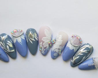 Blue Blossom Elegance – Hand-Painted Press-On Nails