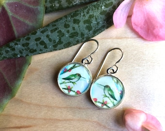 Kolibri Ohrringe, Kolibri Silber, Zierliche Kolibri Ohrringe, handgemachte Ohrringe, gemalter Kolibri Schmuck, ästhetische Ohrringe,