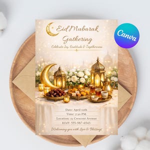 Puede incluir: Una invitación para una Reunión de Eid Mubarak, con una luna creciente dorada y linternas. El diseño incluye una mesa con dátiles, dulces y té, con el texto "Celebra la alegría, la gratitud y la unión."