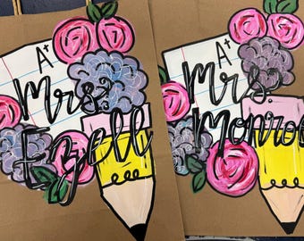 Personalized Teacher Gift Bag – Hand-Painted Floral Pencil Design, Custom Name Back-to-School or Teacher Appreciation