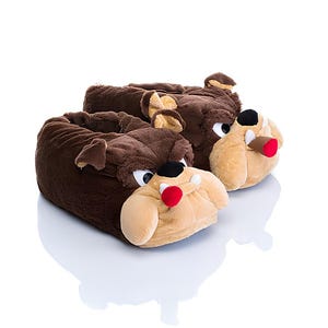 Bulldog Plush Slippers: Cozy Brown Indoor Shoes for Dog Lovers