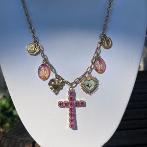 Women&#39;s pink cross necklace, handmade necklace, religious jewelry, party gift, Christian pendant, elegant Christian jewelry, Catholic jewelry, 18K