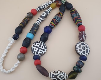 Vintage Asian African Pumtek Pyu & Glass Beads Necklace