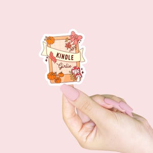 Cozy Girlie Kindle Aufkleber, Bücherwurm Merch, Ereader Laptop Vinyl Aufkleber, Kindle Zubehör Geschenk für Buchliebhaber, Herbst Aufkleber