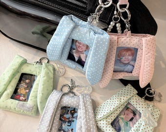 Ręcznie robiony uchwyt na karty fotograficzne z uszami króliczka Kpop | Etui na karty z tkaniny w kropki