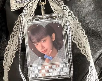 Porte-cartes photo acrylique coeur pixel et accessoires pour ruban de dentelle porte-cartes Kpop breloque pour sac