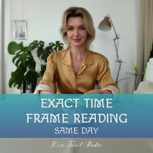 Könnte beinhalten: Eine Frau in einer goldenen Bluse mit dem Text "EXACT TIME FRAME READING SAME DAY" und "Rose Tarot Studio" auf einem türkis-blauen Hintergrund. Die Frau lächelt, mit Pflanzen und einer Lampe im Hintergrund.