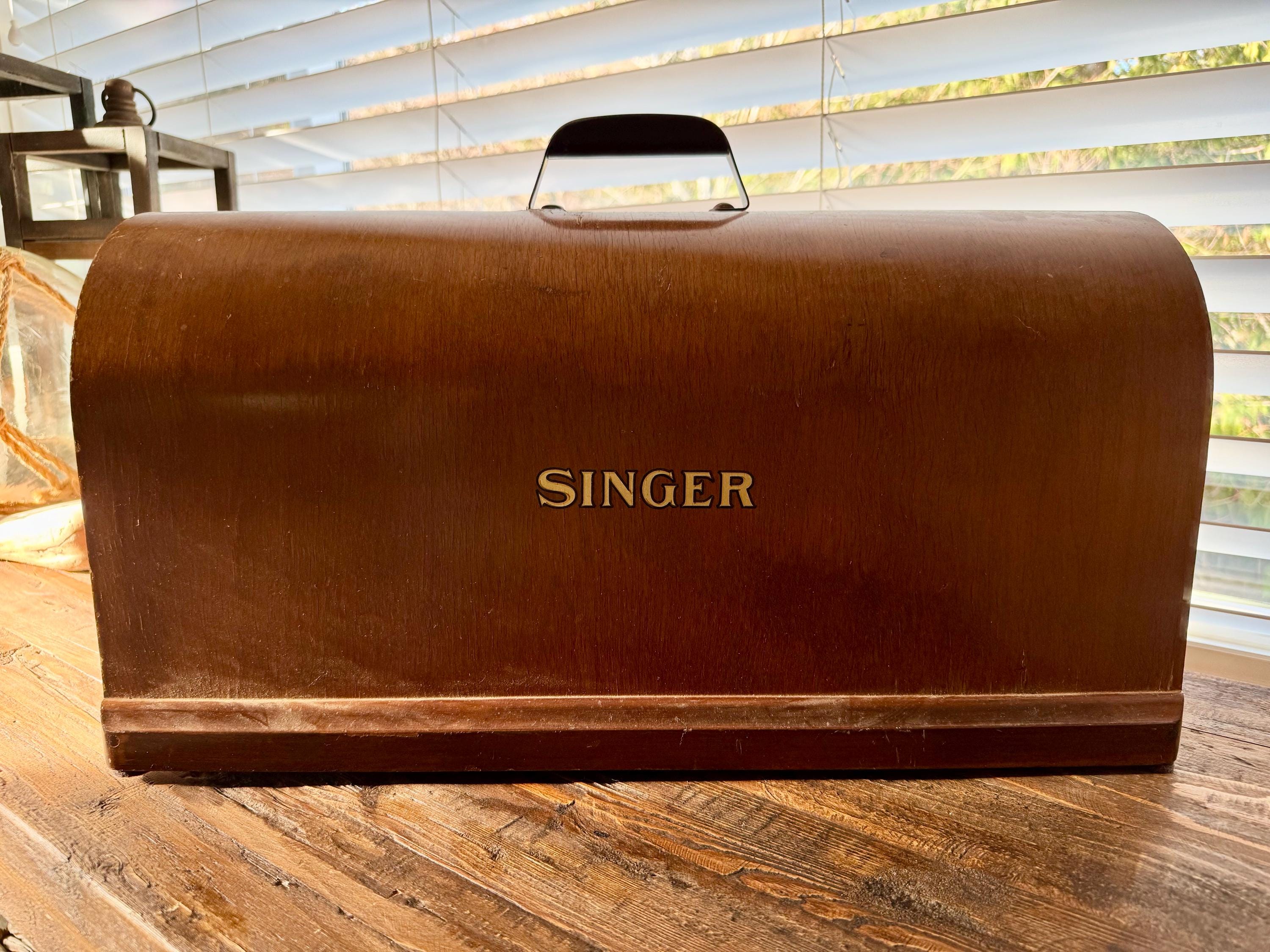 SINGER Sewing Machine Bentwood Carrying Wooden Case Top Cover Lid