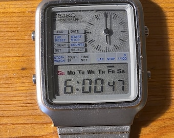 A beautiful Seiko H127-500A in full working condition from 1979 with correct bracelet and in overall very good condition.