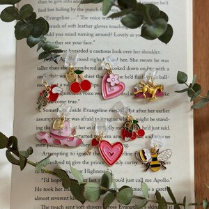 Kindle-bedel rozerode romantiek cowboy: Bookish-stofstekker USB-C