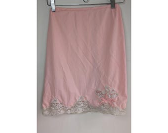 Vintage Van Raalte Peach Pink Lace Trim Half Slip Skirt SML Small Nylon USA