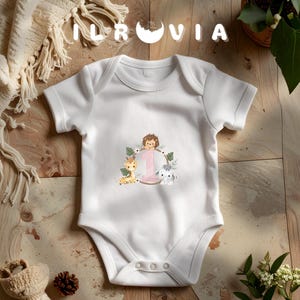 Organic Baby Bodysuit, Lion Elephant Giraffe First Birthday Outfit, Number 1 Wreath Design, Newborn Gift, Baby Shower Gift, Jungle Theme