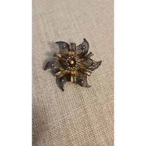 Brooch