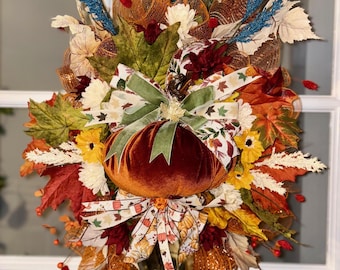 Elegant Fall Pumpkin Wreath for Front Door