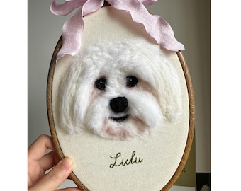 Custom Felt Pet Portrait Embroidery Hoop, Handmade Needle Felted Dog Portrait Embroidery Hoop, Pet Loss Keepsake, Handmade Wall Hangings