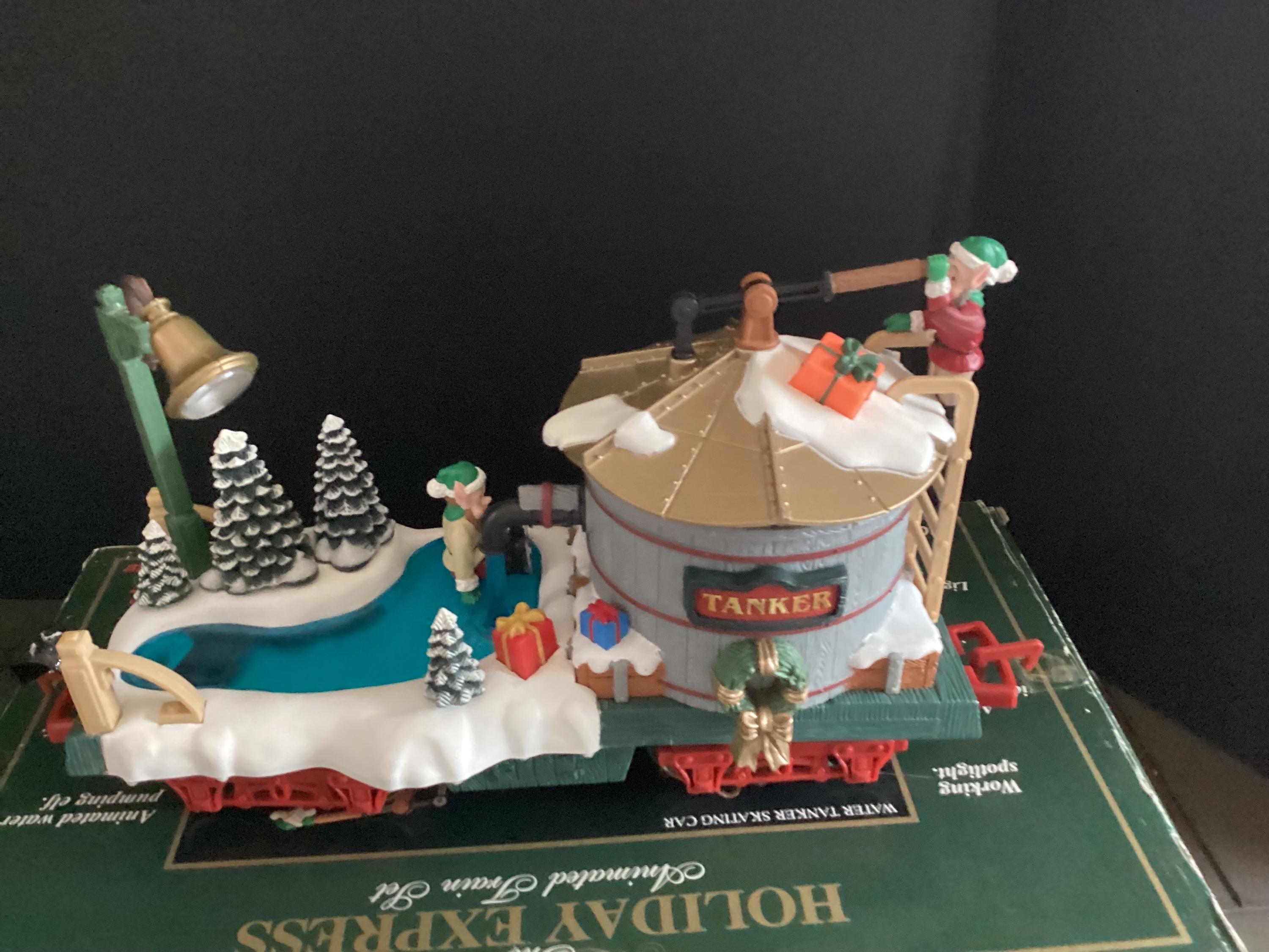 New Bright Holiday Express Tanker Car ICE SKATING ELF Magnetic Skater