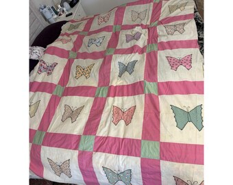 Vintage Atq Homemade Quilt Butterfly Feedsack Quilt Topper Homemade 99"x66"