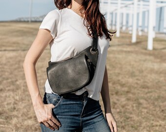 Large Bum Bag Grey Leather, Hip Bag Pouch, Elegant Bum Bag, Urban Fannypack, Women's Crossbody Bag, Minimal Modern Bum bag, Large Bum Bag