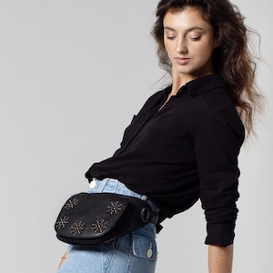 Handmade Italian leather bags, Minimalist Design Leather bags for Women, Small Italian Leather Crossbody bag, Genuine leather sling bag boho