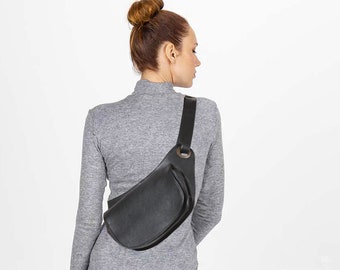 women's sling pack