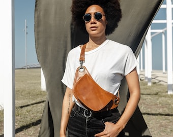 Whisky Brown Leather Sling Bag, Tan Fanny Pack, Festival Bag, Waist Bag Leather, Fashion Leather belt Bag, Shoulder Pouch, Saddle Sling bag