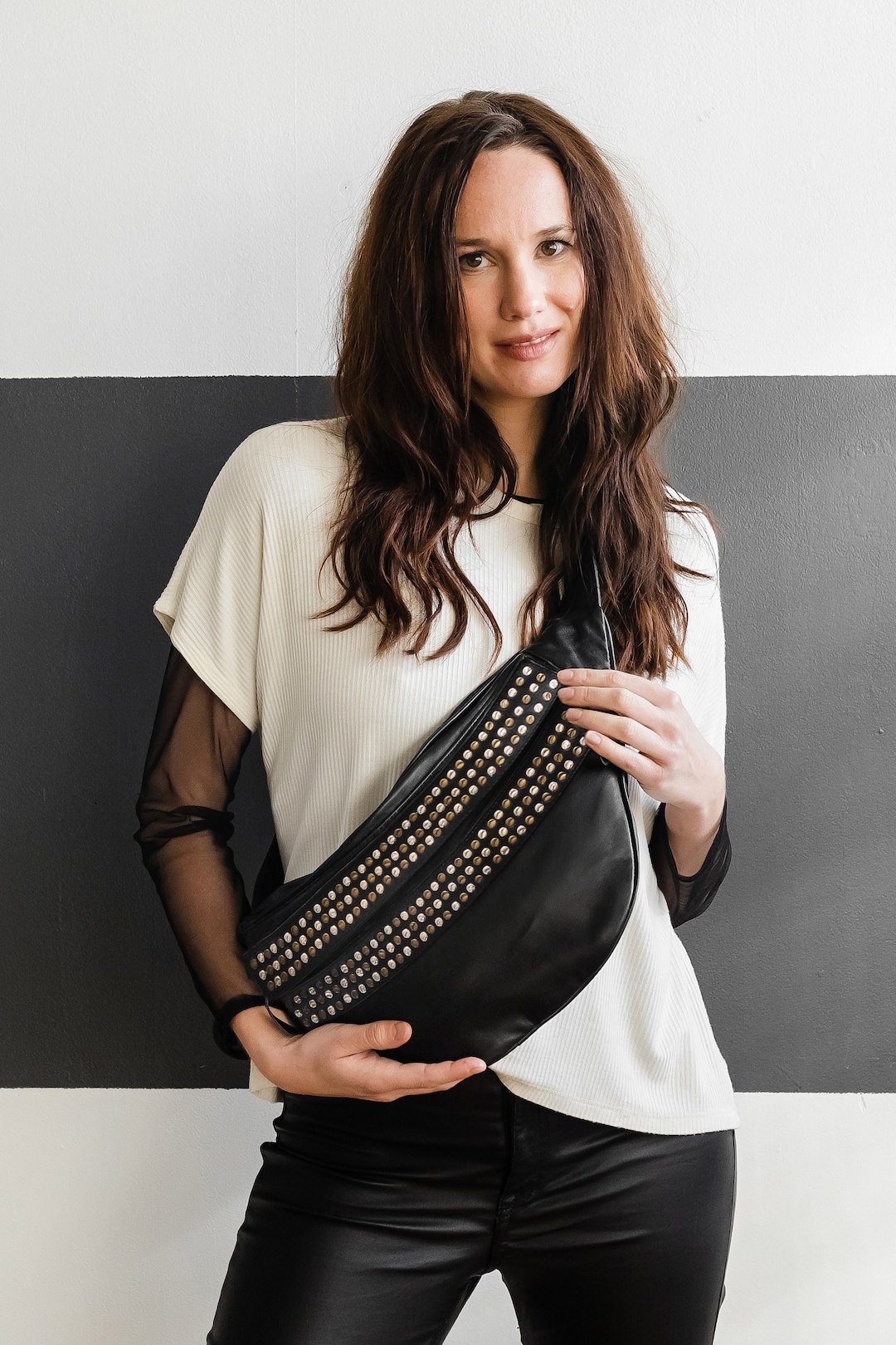 small stuff 韓国 SOFT CROSSBODY BAG Trendy Crossbody Bag With Studs, Street Style Sling Bag