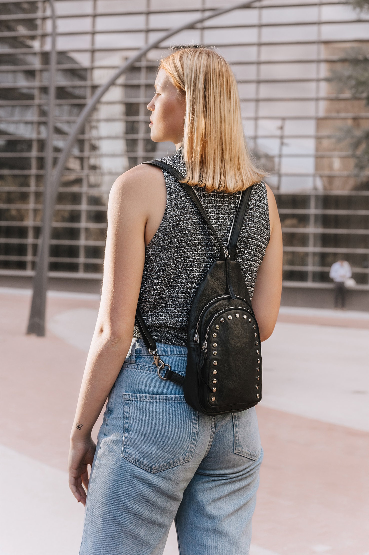 ミュージシャン the GazettE MINI LEATHER BACKPACK SILVER l0spb3dyylstbjwh4wtj.jpg?
