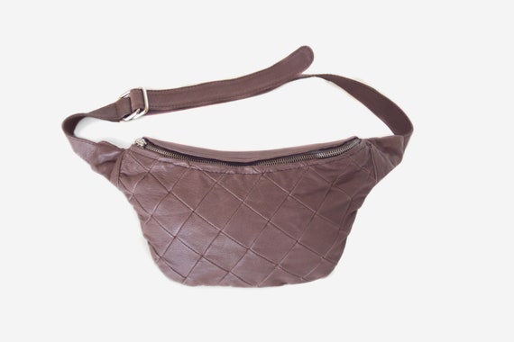 Womens Retro Quilted Crossbody Bag Brown