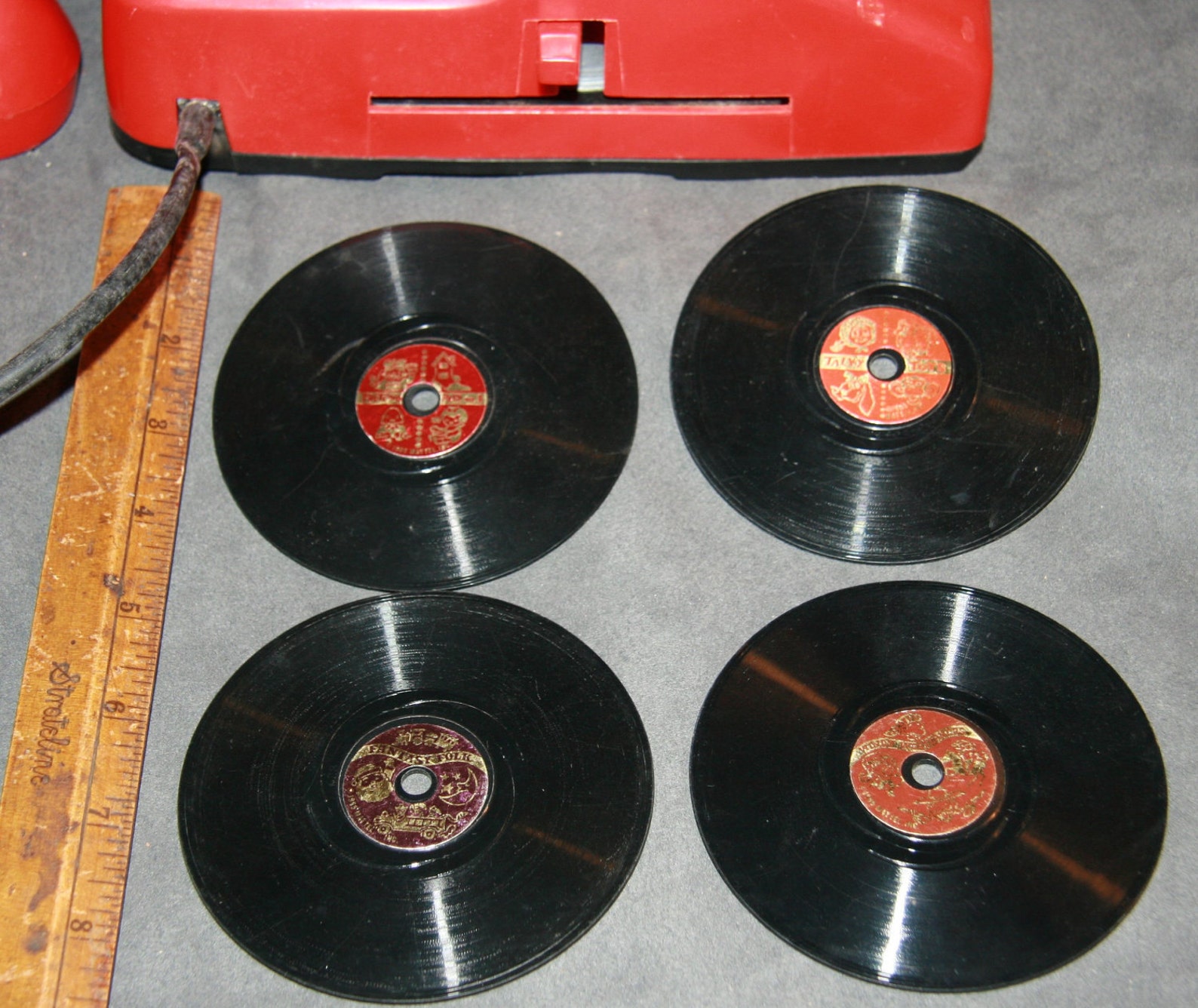 Circa 1965 1960s Mattel O Phone Toy with four records Barbie Etsy