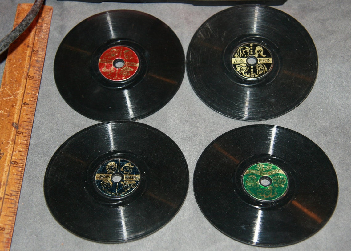 Circa 1965 1960s Mattel O Phone Toy with four records Barbie Etsy