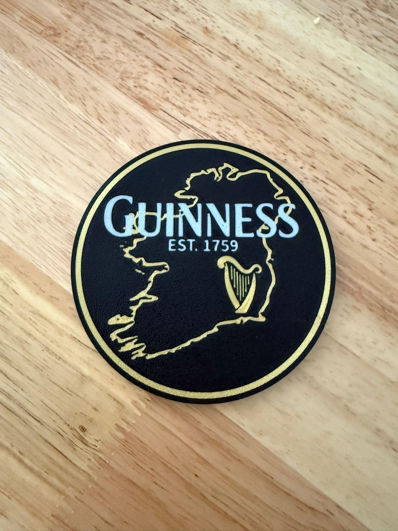 Anpassat Guinness-inspirerat underläggsset – 6 delar med hållare bild 5