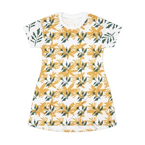 Tropical Floral T-Shirt Dress: Lightweight Polyester Summer Comfort