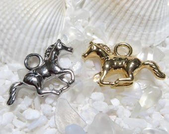Brass Horse Charm - 18K Gold or Platinum - 14x21mm - Select Color