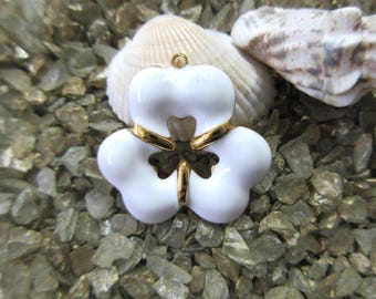 Stainless Steel Enamel Clover Pendant - 24mm - 18K Gold & White - 1pc